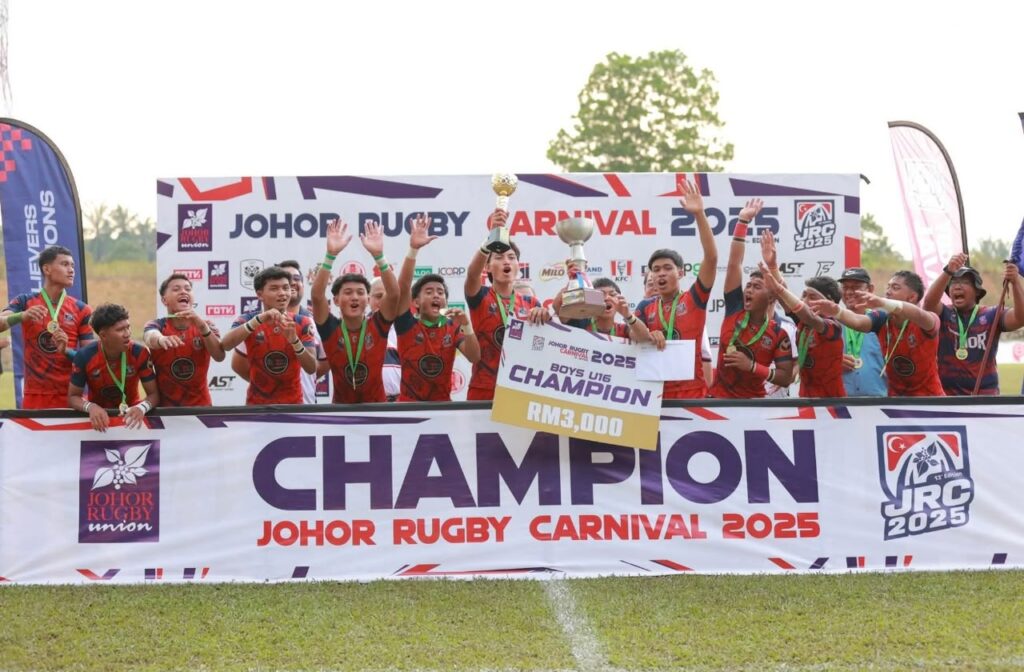 Boys Under-16 champions celebrating with their trophies and RM3,000 prize cheque at the Johor Rugby Carnival 2025