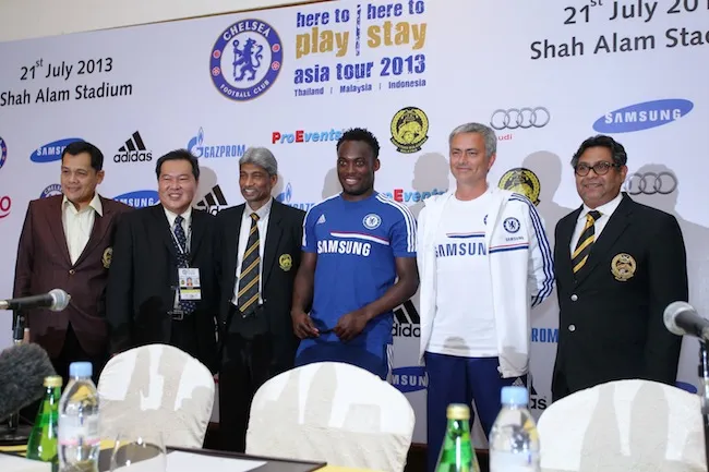MOURINHO PLEDGES EXCITING MOMENT FOR FANS