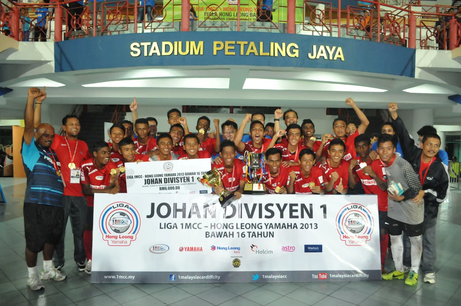 SEMENYIH PUTRA UNITED AND GLENMARIE UNITED ON CLOUD NINE